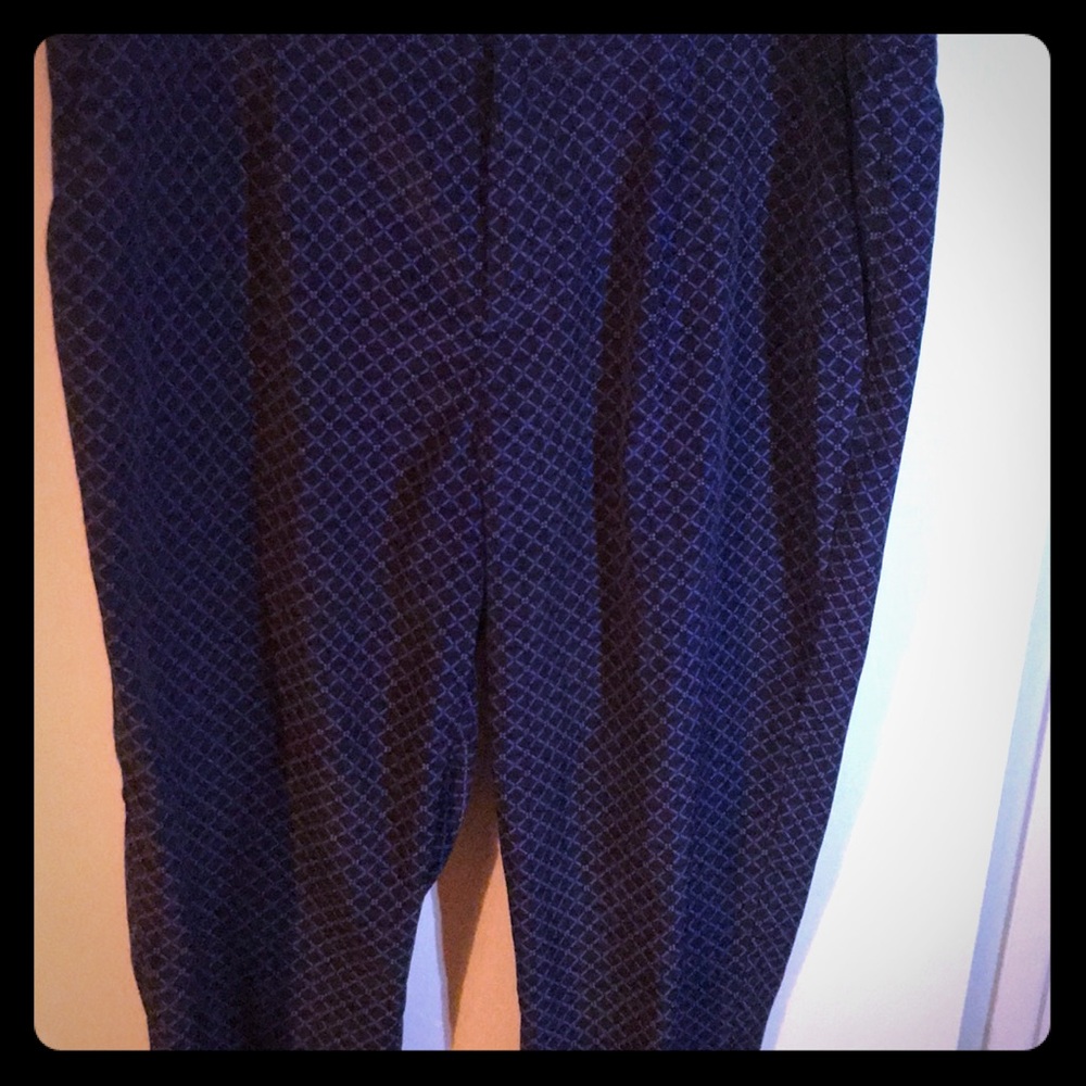 Silky Ankle-crop pants